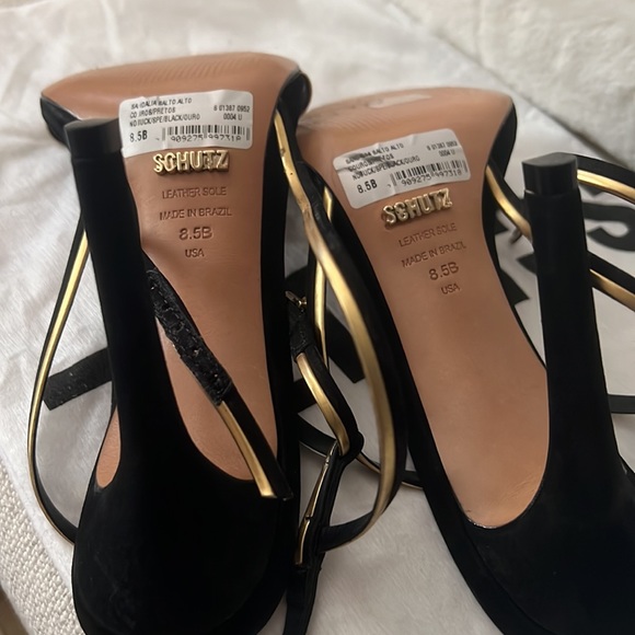 Schutz - Picture 3 of 6